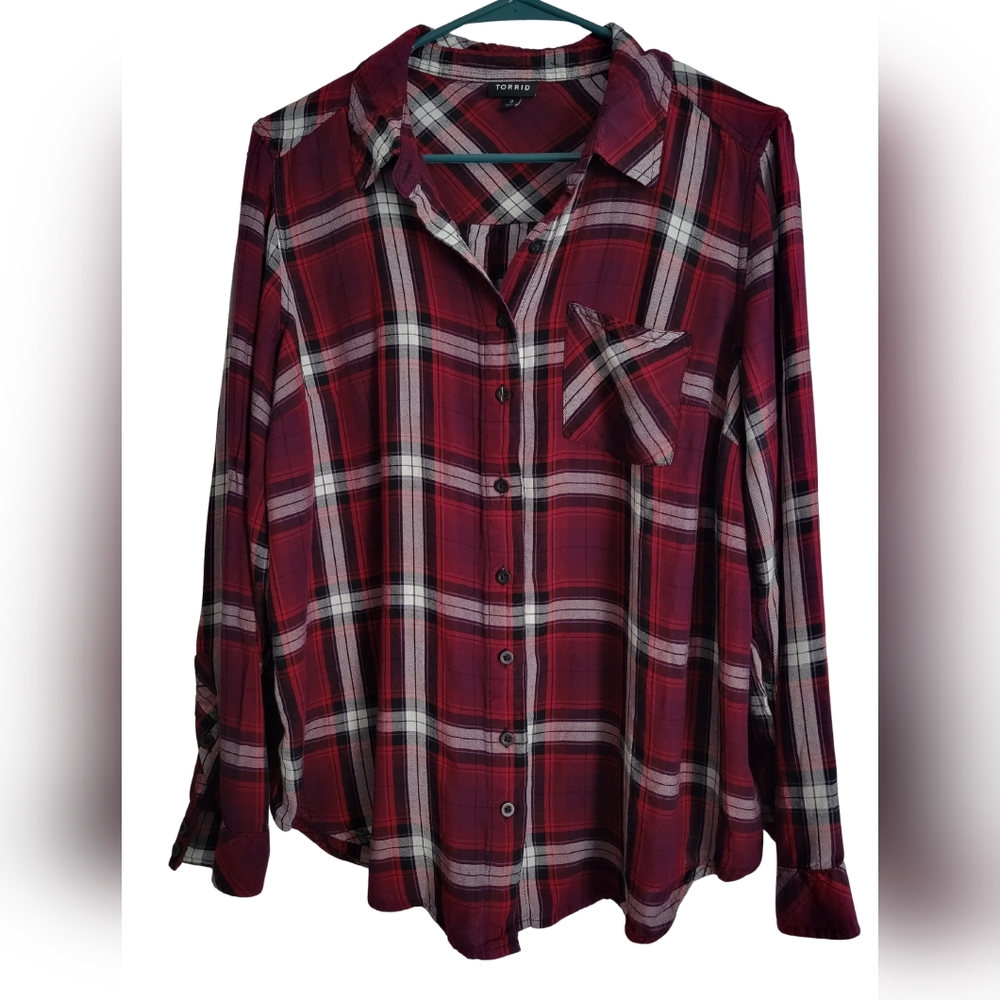 Torrid Red Burgundy Lightweight Plaid Long Sleeve Shirt Size 0 Punk Grunge Style